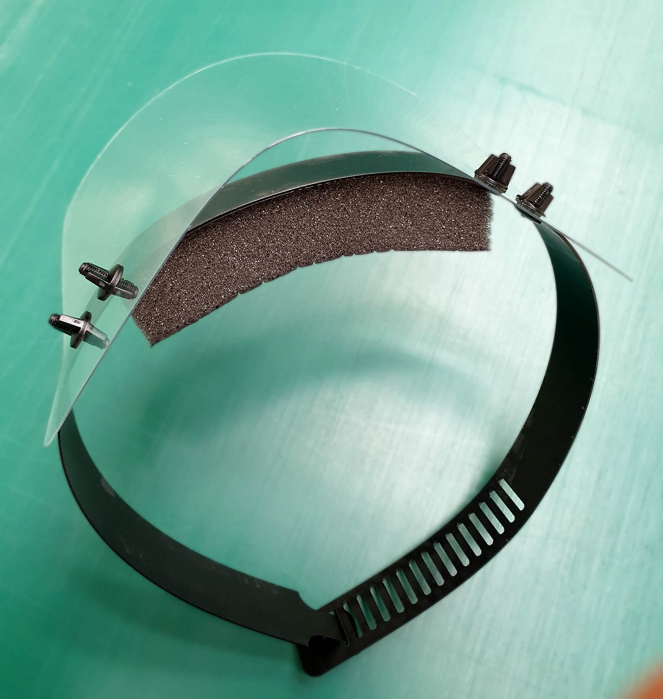 gesichtsschutzmaske-certi-02